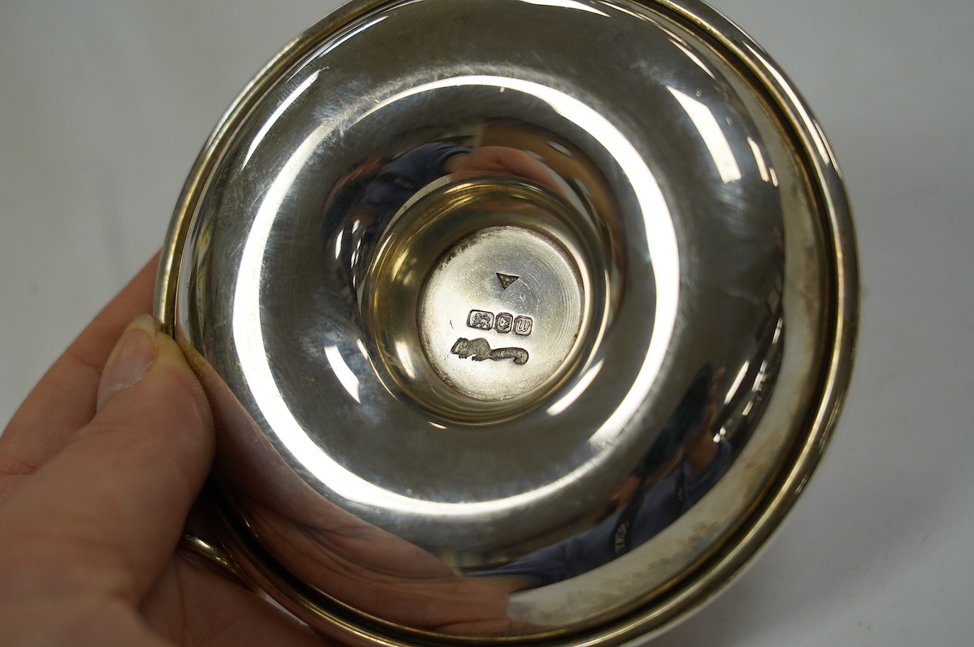 A modern silver circular dish with central model of a frog, by Brian Leslie Fuller, London, 1996, 91mm. Condition - fair to good
